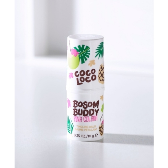 Bosom buddy pina colada - Picture 2 of 5